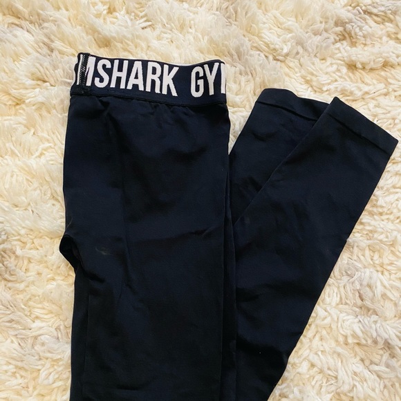 Gymshark Pants - Gymshark black leggings